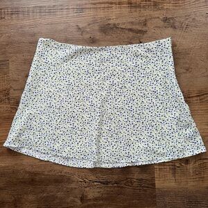 H&M Boho Floral Skirt 14 White 36” Waist Cotton Mini Cottagecore Blue Feminine